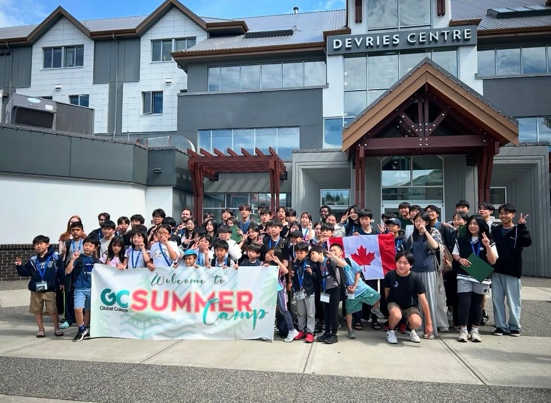 【カナダ】Global College ジュニアサマー大学寮キャンプ