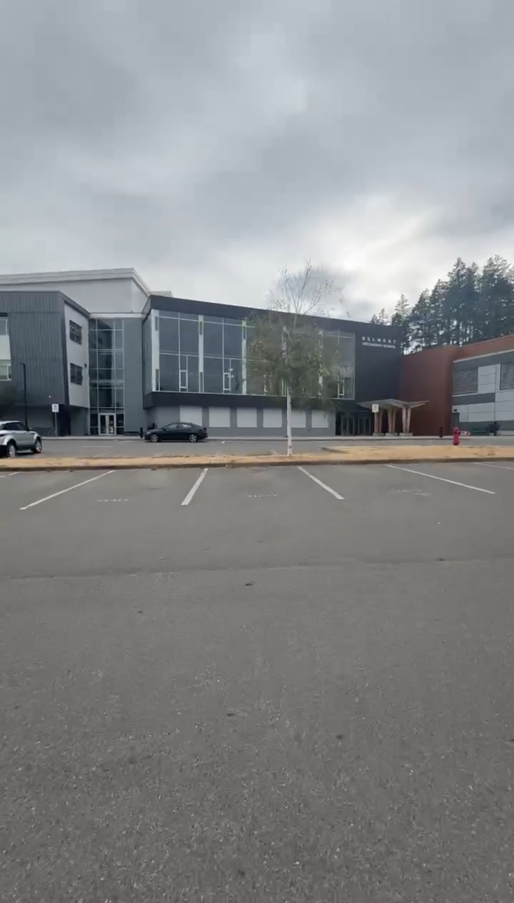 ベルモントセカンダリースクール